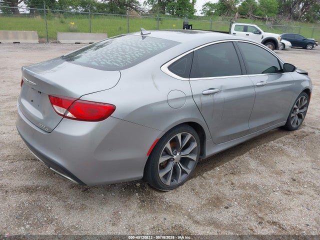 Chrysler 200 C 2015 1C3CCCEG7FN542837 Image 4