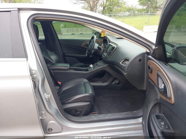 Chrysler 200 C 2015 1C3CCCEG7FN542837 Image 5