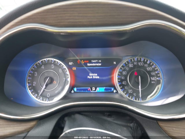 Chrysler 200 C 2015 1C3CCCEG7FN542837 Image 7