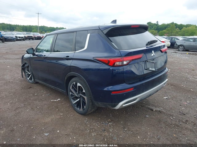 Продаж на аукціоні авто 2022 Mitsubishi Outlander, vin: JA4J4UA82NZ036659, номер лоту: 45120842