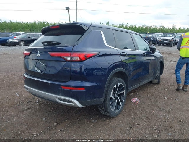 Продаж на аукціоні авто 2022 Mitsubishi Outlander, vin: JA4J4UA82NZ036659, номер лоту: 45120842