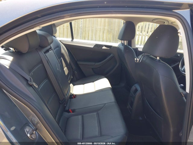45120866 :رقم المزاد ، 3VWB17AJXEM377197 vin ، 2014 Volkswagen Jetta 1.8t Se مزاد بيع