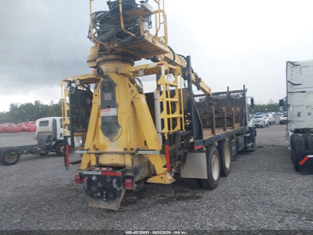 45120893 :رقم المزاد ، 3ALHG3DV0FDGM0772 vin ، 2015 Freightliner 114sd مزاد بيع