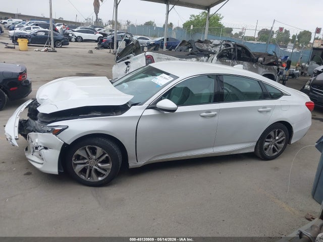 Honda ACCORD LX 2018 1HGCV1F17JA205297 Image 15