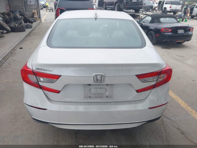 Honda ACCORD LX 2018 1HGCV1F17JA205297 Image 17