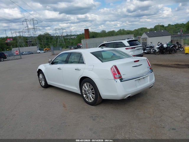 2011 Chrysler 300c Awd მანქანა იყიდება აუქციონზე, vin: 2C3CK6CT6BH612237, აუქციონის ნომერი: 45120920