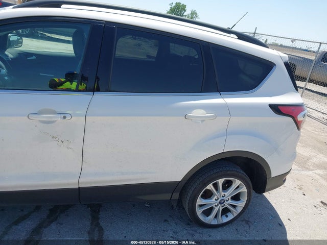 Продаж на аукціоні авто 2018 Ford Escape Sel, vin: 1FMCU0HD7JUD27946, номер лоту: 45120928