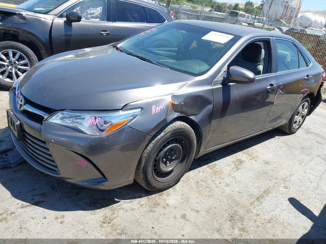 Toyota CAMRY LE 2015 4T1BF1FK9FU072978 Image 2