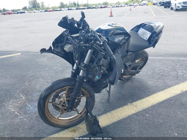 Продажа на аукционе авто 2019 Kawasaki Ex400, vin: JKAEXKG1XKDA30059, номер лота: 45120939