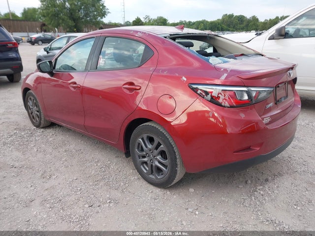 Toyota YARIS LE 2019 3MYDLBYV5KY517518 Image 3