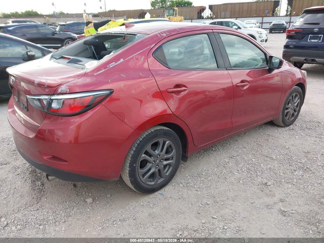 Toyota YARIS LE 2019 3MYDLBYV5KY517518 Image 4