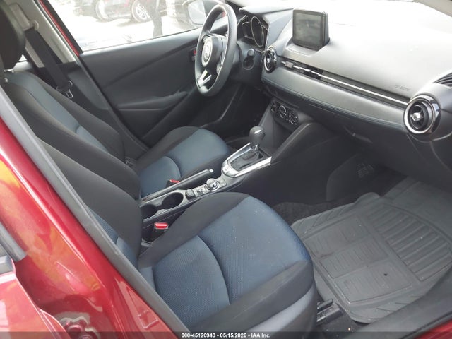 Toyota YARIS LE 2019 3MYDLBYV5KY517518 Image 5