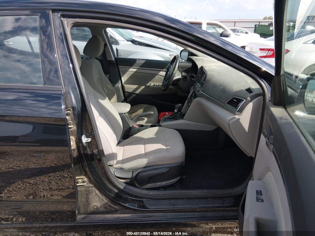 Продажа на аукционе авто 2018 Hyundai Elantra Value Edition, vin: 5NPD84LF6JH358239, номер лота: 45120945