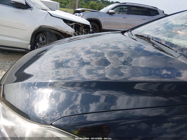 Продажа на аукционе авто 2018 Hyundai Elantra Value Edition, vin: 5NPD84LF6JH358239, номер лота: 45120945