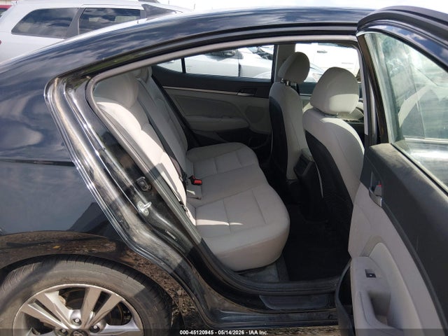 Продажа на аукционе авто 2018 Hyundai Elantra Value Edition, vin: 5NPD84LF6JH358239, номер лота: 45120945