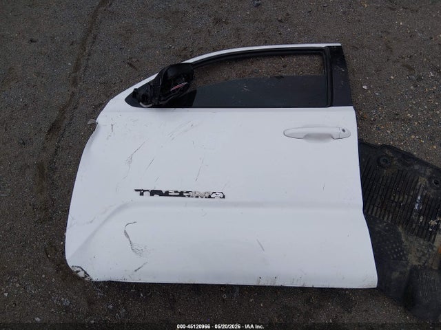 Продаж на аукціоні авто 2019 Toyota Tacoma Trd Off Road, vin: 5TFCZ5AN2KX179775, номер лоту: 45120966