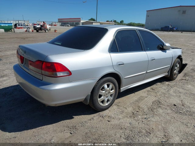 45120974 :رقم المزاد ، 1HGCG56671A134518 vin ، 2001 Honda Accord 2.3 Ex مزاد بيع