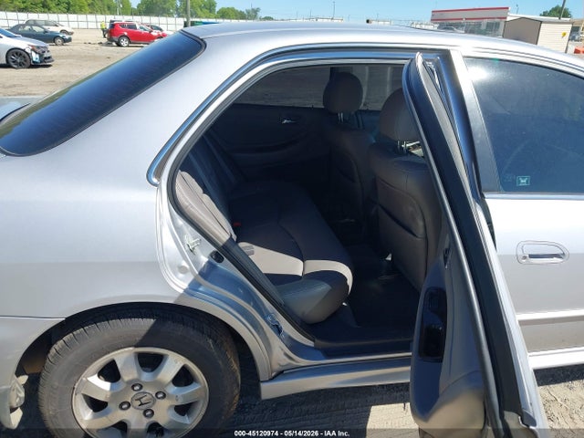 45120974 :رقم المزاد ، 1HGCG56671A134518 vin ، 2001 Honda Accord 2.3 Ex مزاد بيع