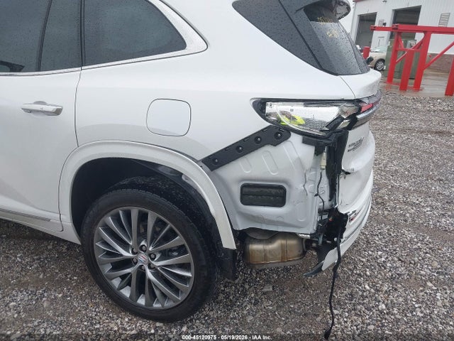 45120975 :رقم المزاد ، 5GAEVCRSXSJ106371 vin ، 2025 Buick Enclave Avenir Fwd مزاد بيع