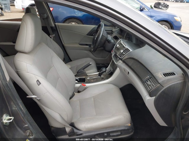 Aukcja sprzedaży 2015 Honda Accord Ex-l V-6, vin: 1HGCR3F82FA008266, numer aukcji: 45120977