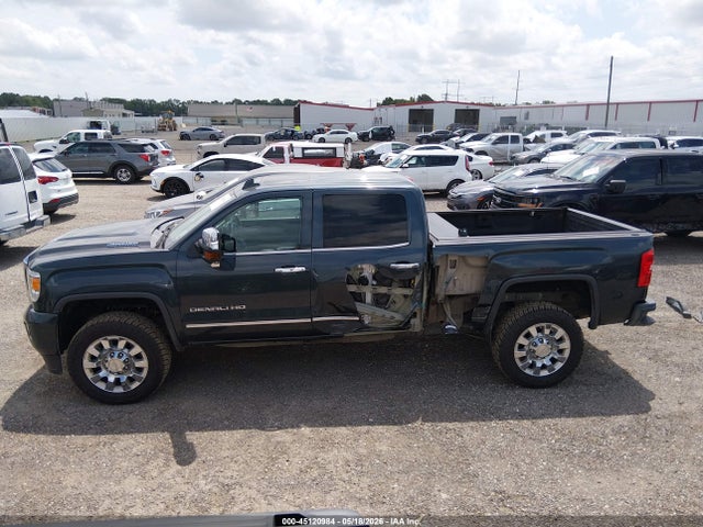 Продажа на аукционе авто 2018 Gmc Sierra 2500hd Denali, vin: 1GT12UEY7JF111583, номер лота: 45120984