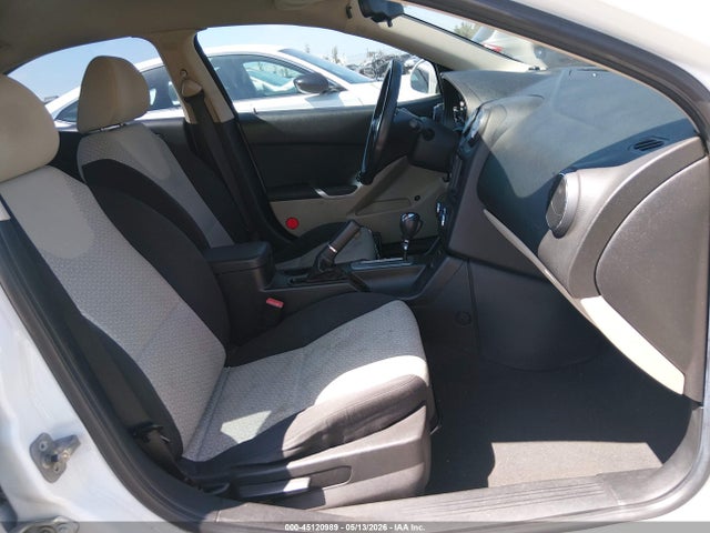 45120989 :رقم المزاد ، 1G2ZA5E01A4153379 vin ، 2010 Pontiac G6 مزاد بيع