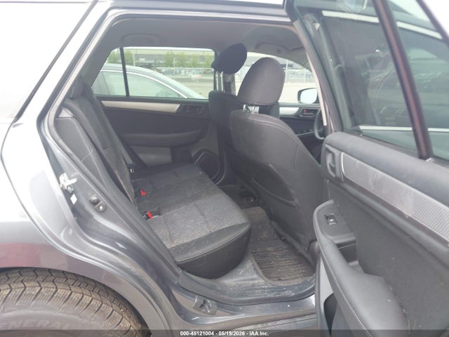 45121004 :رقم المزاد ، 4S4BSAAC6J3315415 vin ، 2018 Subaru Outback 2.5i مزاد بيع
