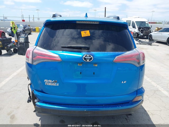 JTMZFREV8HJ105700 Toyota RAV4 LE