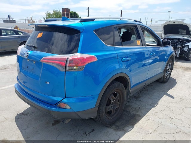 JTMZFREV8HJ105700 Toyota RAV4 LE