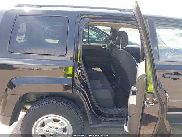 1C4NJPBA0ED864385 Jeep Patriot Sport