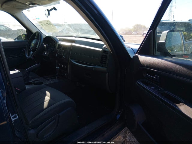 45121070 :رقم المزاد ، 1C4PJLAK3CW216438 vin ، 2012 Jeep Liberty Sport مزاد بيع