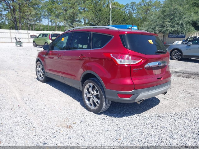 45121075 :رقم المزاد ، 1FMCU0J97GUB44187 vin ، 2016 Ford Escape Titanium مزاد بيع
