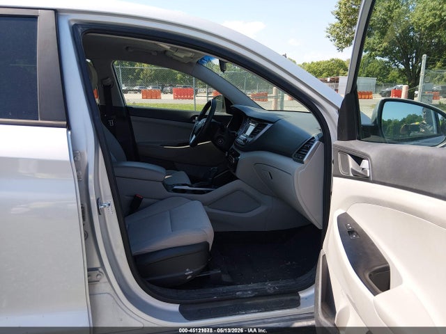Aukcja sprzedaży 2018 Hyundai Tucson Se, vin: KM8J23A46JU656176, numer aukcji: 45121078