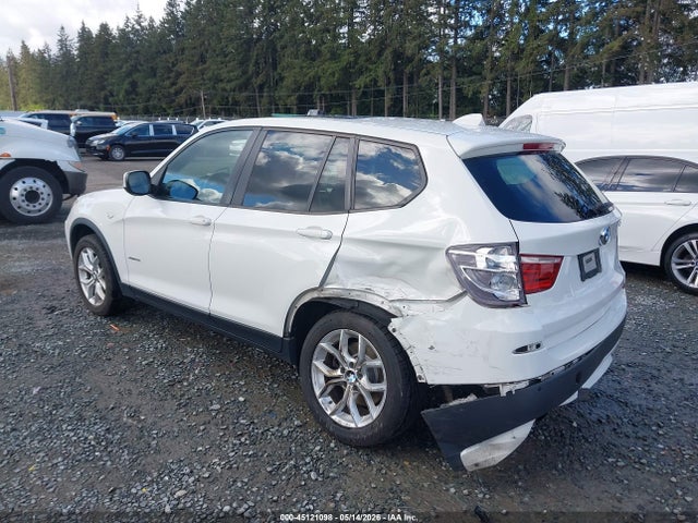2011 Bmw X3 Xdrive28i მანქანა იყიდება აუქციონზე, vin: 5UXWX5C55BL700297, აუქციონის ნომერი: 45121098