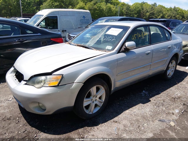 45121122 :رقم المزاد ، 4S4BL84C454211426 vin ، 2005 Subaru Outback 3.0r مزاد بيع
