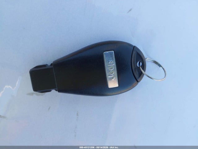 1C4PJLAB6GW126948 Jeep Cherokee Sport