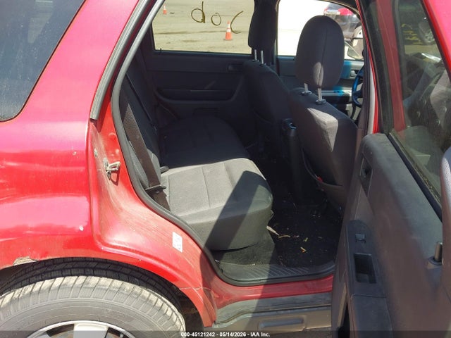 45121242 :رقم المزاد ، 1FMCU9DG3AKC74386 vin ، 2010 Ford Escape Xlt مزاد بيع