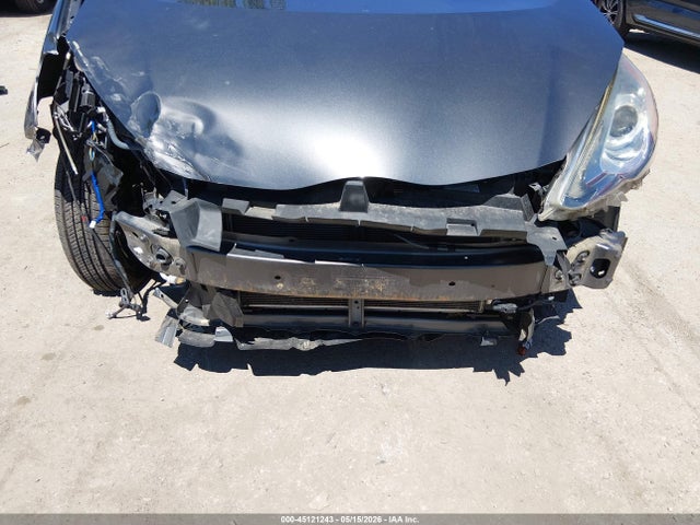 45121243 :رقم المزاد ، JTDKDTB39F1114880 vin ، 2015 Toyota Prius C Two مزاد بيع