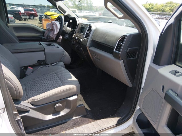 45121300 :رقم المزاد ، 1FTEW1EG3GFB45847 vin ، 2016 Ford F-150 Xlt مزاد بيع