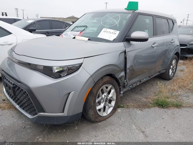 KNDJ23AU6P7888174 KIA SOUL LX