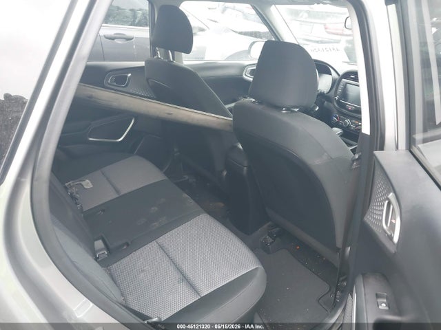 KNDJ23AU6P7888174 KIA SOUL LX