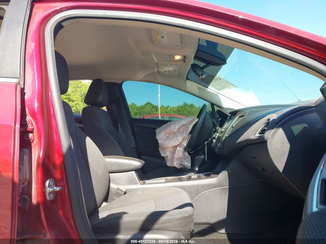 Aukcja sprzedaży 2017 Chevrolet Cruze Lt Auto, vin: 1G1BE5SM8H7137660, numer aukcji: 45121324