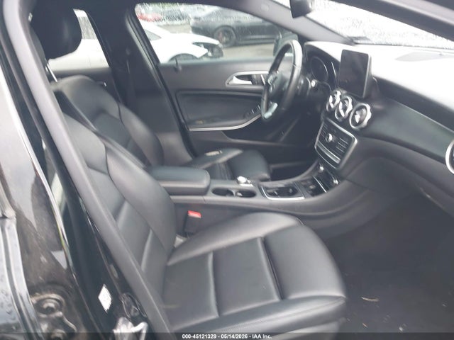 Продаж на аукціоні авто 2018 Mercedes-benz Gla 250 4matic, vin: WDCTG4GB4JJ493341, номер лоту: 45121329