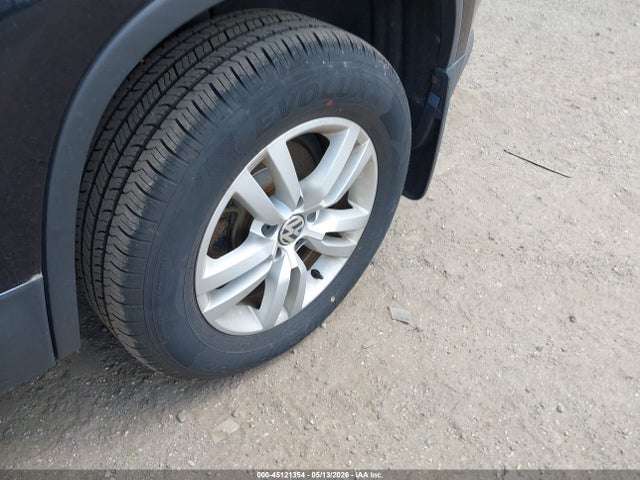Aukcja sprzedaży 2014 Volkswagen Tiguan S, vin: WVGBV3AX3EW517736, numer aukcji: 45121354