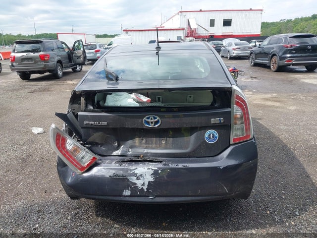 45121366 :رقم المزاد ، JTDKN3DUXB5313314 vin ، 2011 Toyota Prius Five مزاد بيع