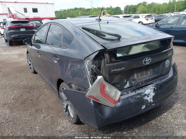 45121366 :رقم المزاد ، JTDKN3DUXB5313314 vin ، 2011 Toyota Prius Five مزاد بيع