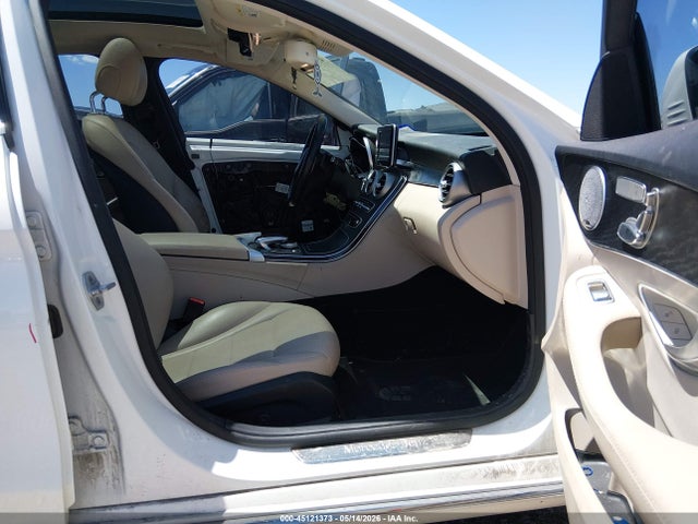 Aukcja sprzedaży 2016 Mercedes-benz C 300, vin: 55SWF4JB0GU150006, numer aukcji: 45121373