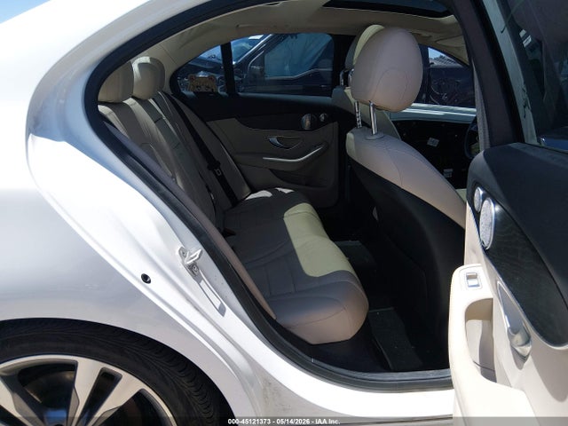 Aukcja sprzedaży 2016 Mercedes-benz C 300, vin: 55SWF4JB0GU150006, numer aukcji: 45121373