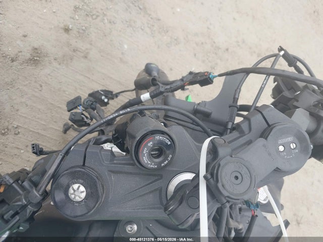 2025 Kawasaki Zx636 K მანქანა იყიდება აუქციონზე, vin: JKBZXJJ12SA030653, აუქციონის ნომერი: 45121376