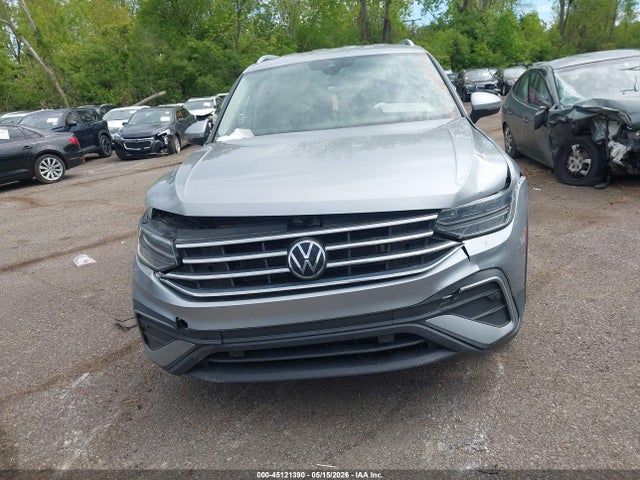 2022 Volkswagen Tiguan 2.0t Se მანქანა იყიდება აუქციონზე, vin: 3VV2B7AX8NM015214, აუქციონის ნომერი: 45121390